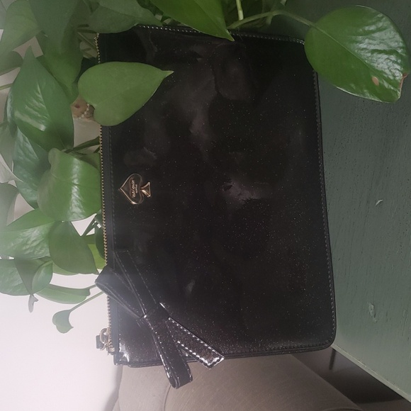 Kate Spade Georgie Glitter Bug Bow Patent Leather Zip Pouch Clutch Bag - Picture 2 of 7